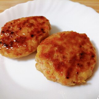 鶏ひき肉で☆たっぷり豆腐と人参のつくね